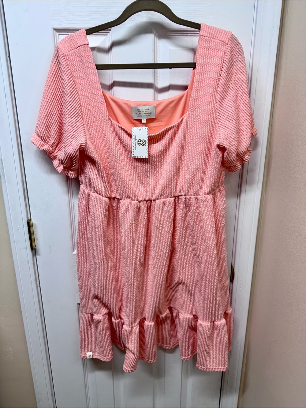 Simply Southern Coral Textured Square Neck Babydoll Mini Dress Large NWT - Picture 2 of 11